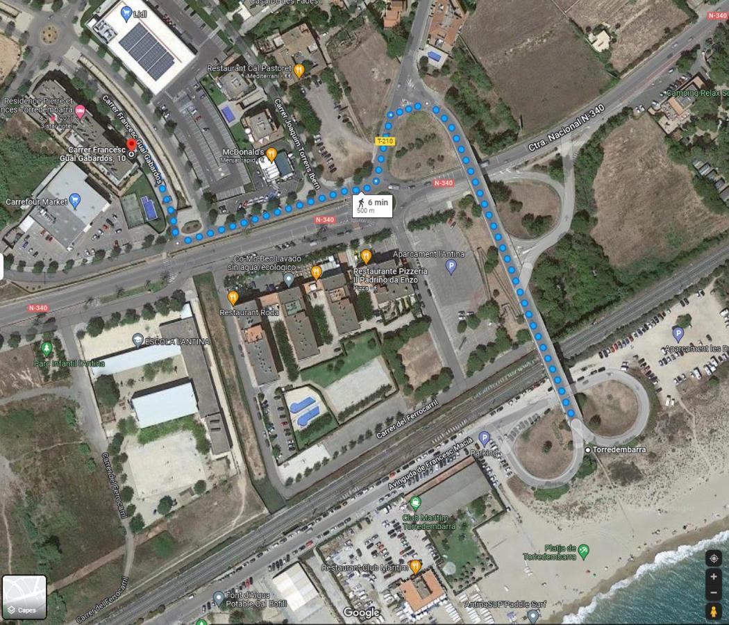 Apartamento Diseno A Cien Metros Del Mar. تورّيذيمْبَرّا المظهر الخارجي الصورة